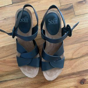 sofft genuine leather wedge platform sandals size 9